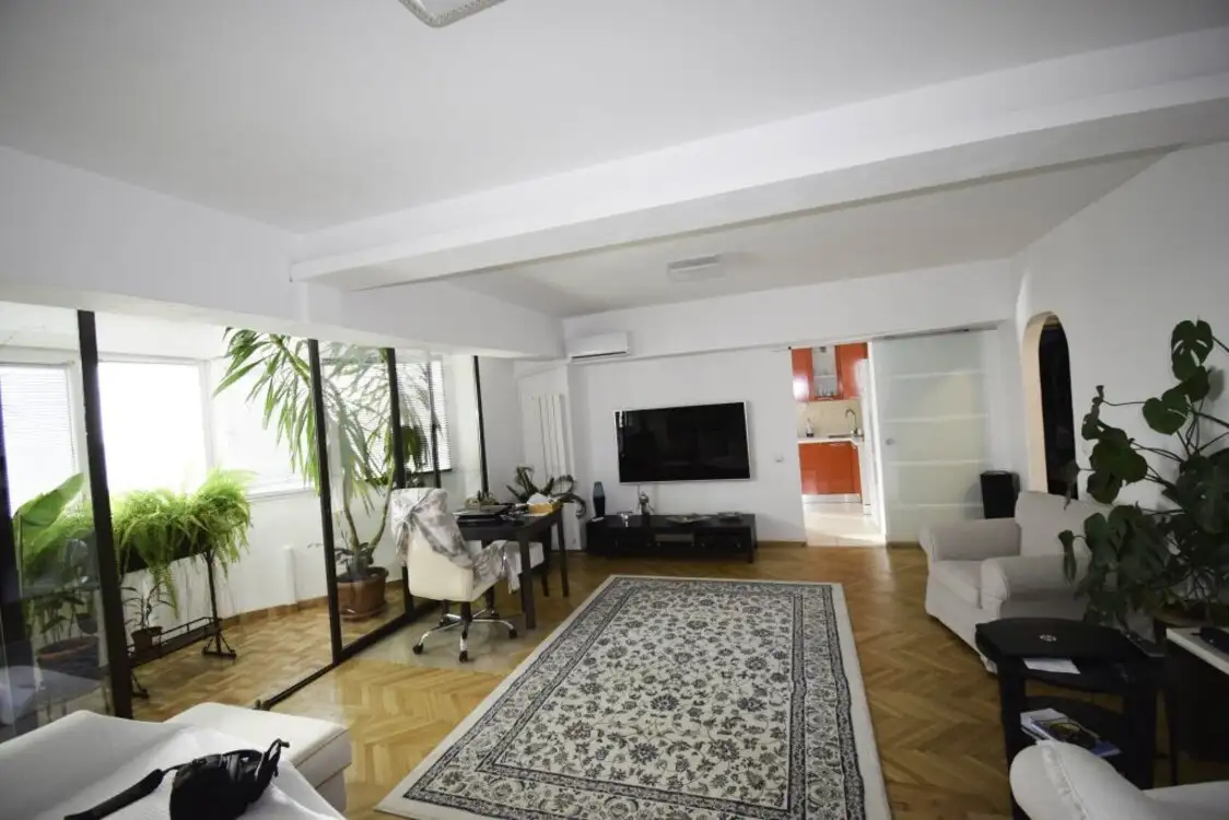 Apartament de lux 82mp -stradal Ion Mihalache- Mega Image