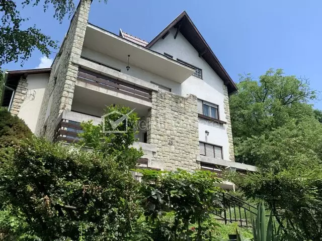 Se vinde casa, 8 camere in Grigorescu