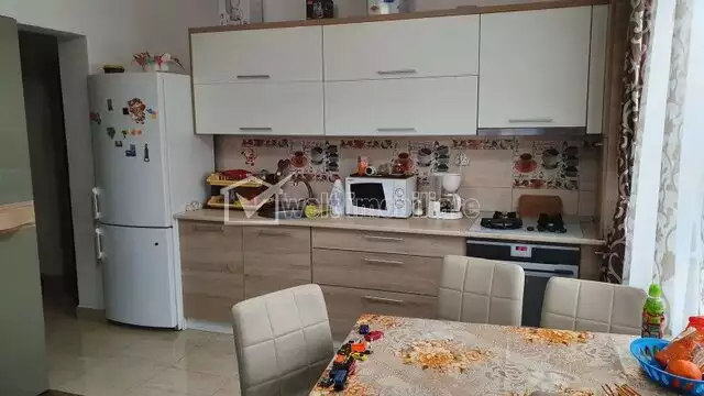 Se vinde apartament, 2 camere