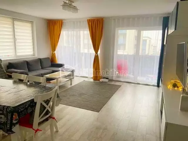 Vanzare apartament, 3 camere in Andrei Muresanu