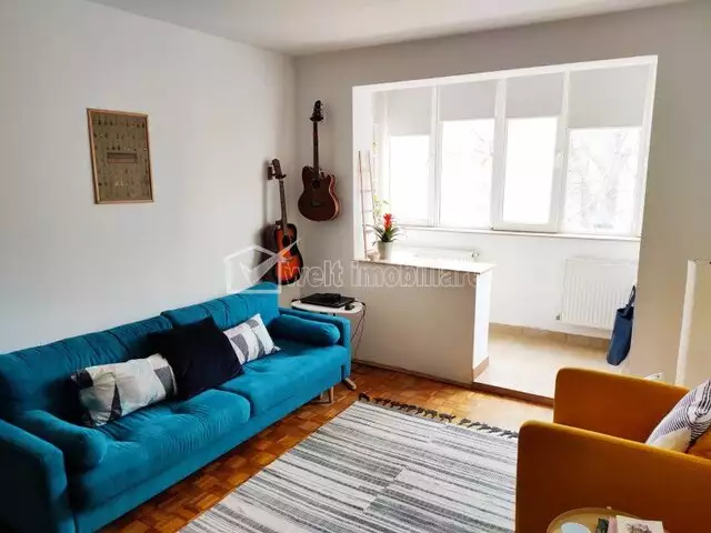 De vanzare apartament, 2 camere in Centru