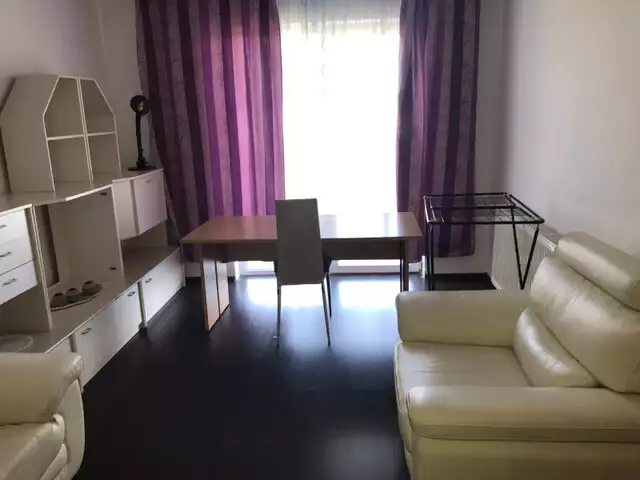 Vanzare apartament 2 camere, decomandat, situat in Floresti, zona Florilor