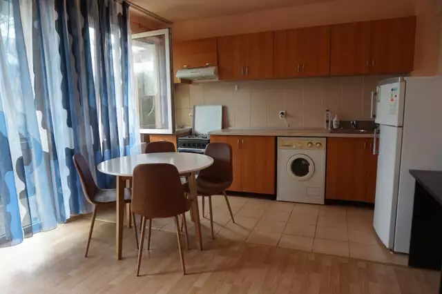 Apartament cu 2 camere, 52 mp, zona Grigorescu cu balcon