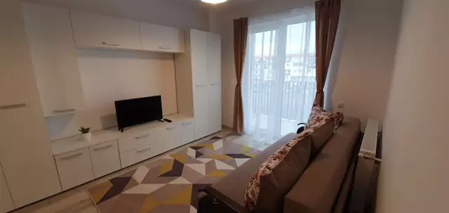 Apartament cu o camera, ideal investitie, strada Eroilor, Floresti