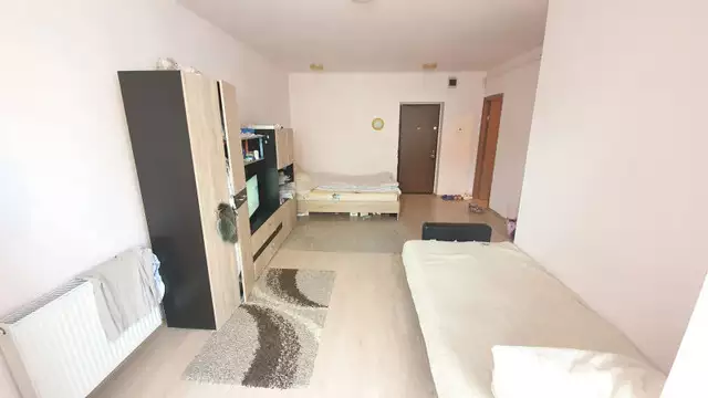 Apartament cu 2 camere, finisat, Floresti, zona Florilor