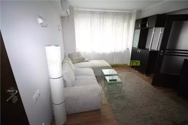 Apartament cu doua camere langa Parcul Cismigiu (Video)