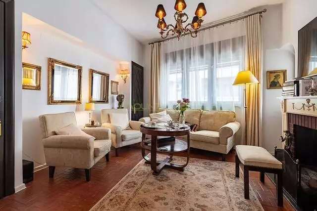 (VIDEO) Apartament 5 camere de vanzare, C.A.Rosetti - Maria Rosetti, Bucuresti
