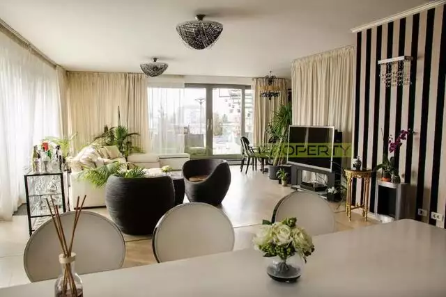 Vanzare penthouse superb, 3 camere, str Aurel Vlaicu - zona Eminescu