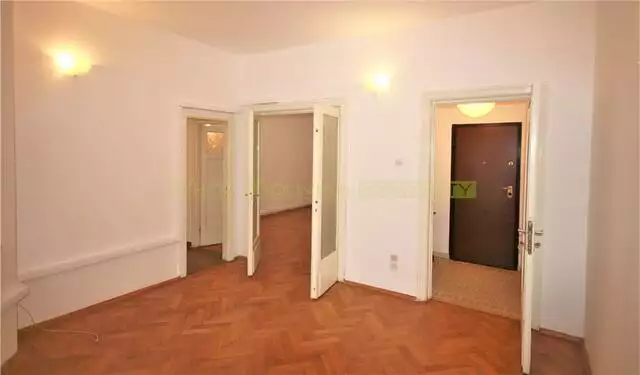 Apartament 5 camere, inchiriere lunga durata, Eminescu - Pta Lahovary, Bucuresti