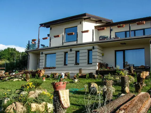 Casa individuala | La cheie | 1000mp teren | Panorama | Calea Turzii!