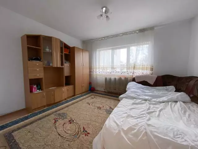 Apartament 3 camere | Decomandate | Etaj intermediar | Big Manastur