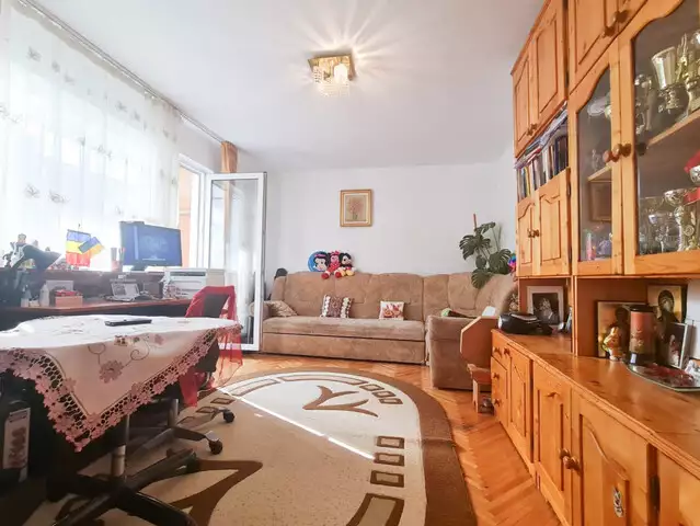 Apartament 3 camere | Decomandat | 70 mp | Gheorgheni | C-tin Brancusi