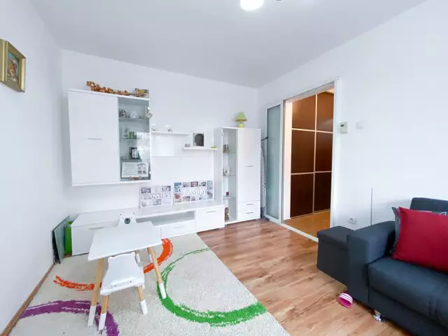 Apartament 4 camere | Finisat | Etaj 2/4 | Manastur | Zona str. Bucegi