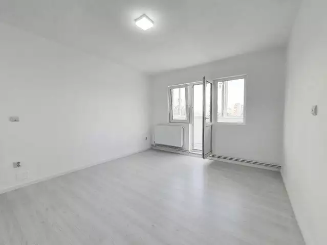 Apartament 3 camere | Etaj intermediar | Finisat | Zona Mehedinti