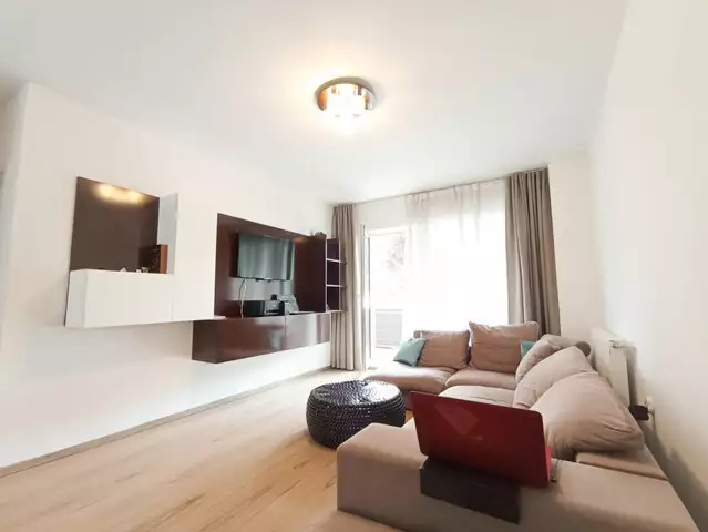 Apartament 2 camere  + Gradina | Decomandat | Parcare | Buna Ziua!