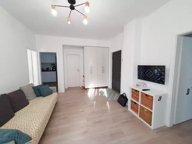 Apartament 3 camere | Bloc nou | Etaj 2 | Garaj | Centru | P-ta Abator