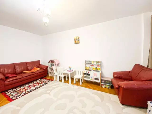 Apartament 4 camere | Etaj intermediar | Decomandat | Zona Ion Mester!