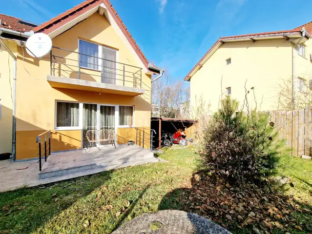 Casa tip duplex 130 mp utili | La cheie | Parcare | Floresti | Eroilor