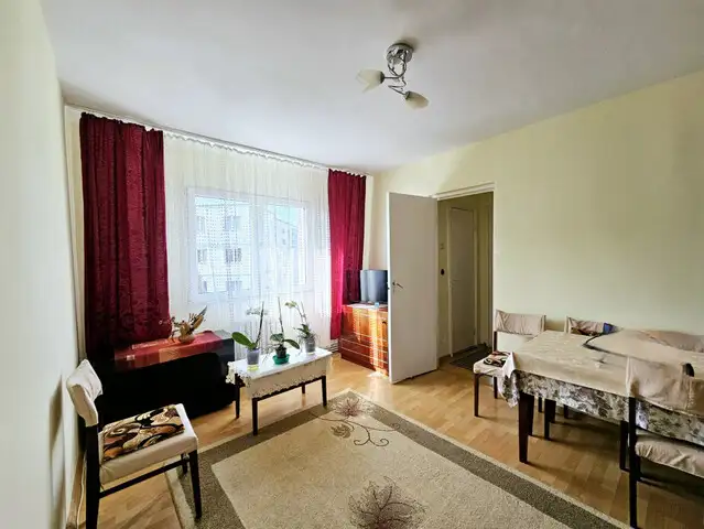 Apartament 3 camere | Etaj 3/4 | Manastur | Zona strazii Parang