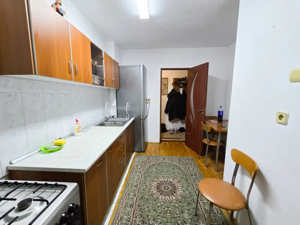 Apartament 4 camere | Decomandat | 80 mp | Etaj 3 | MarastI | Zona BRD