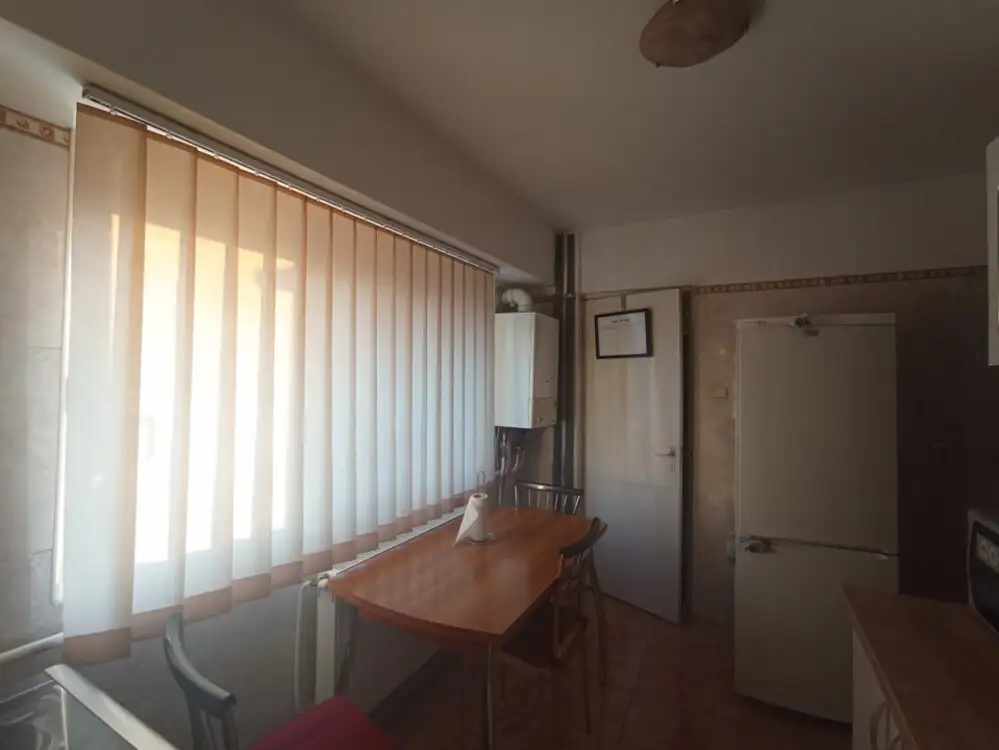 Apartament 2 camere I Etaj 2 I Decomandat | Balcon | Intre Lacuri