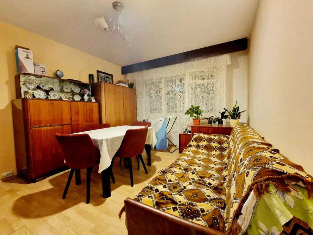 Apartament 3 camere | 49mp | Cartier Manastur | Zona Strazii Retezat!