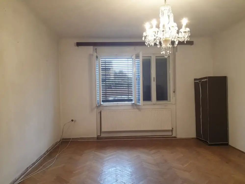 Casa individuala 115mp utili | Zona strazii Paris - Piata Abator!