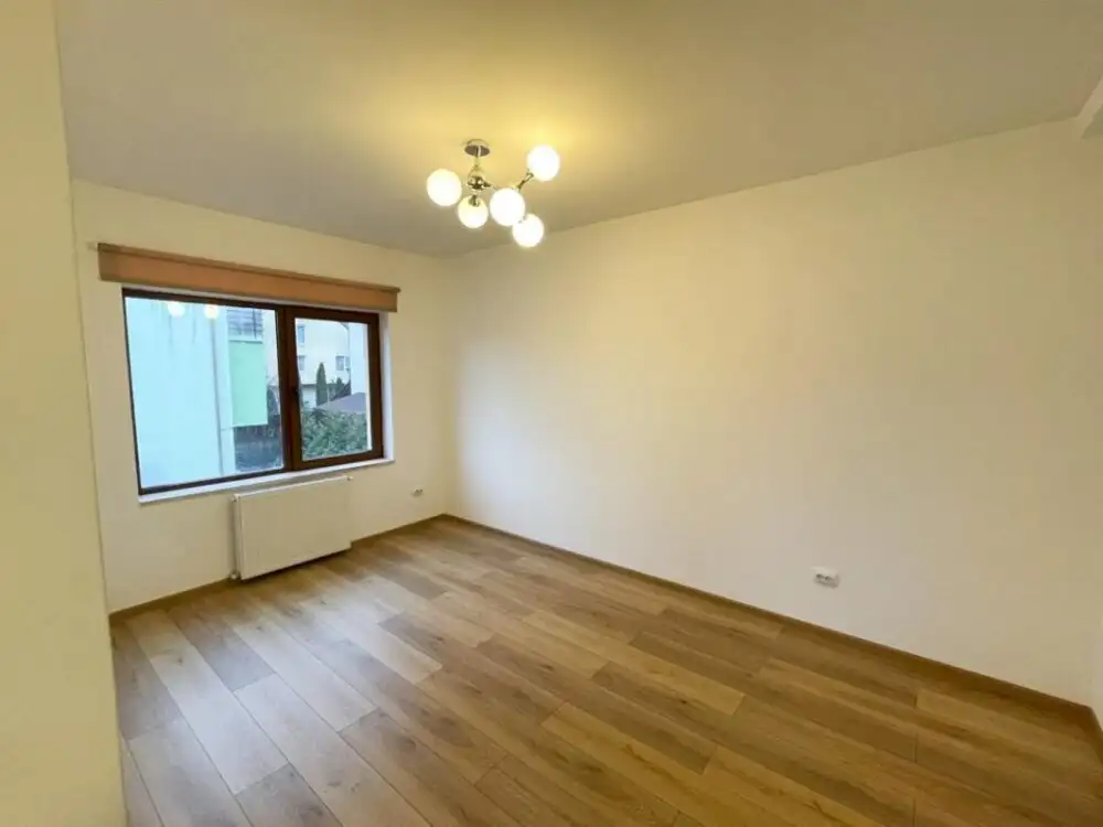 Apartament cu 3 camere | Bloc nou | Finisat | Parcare | Zona Campului