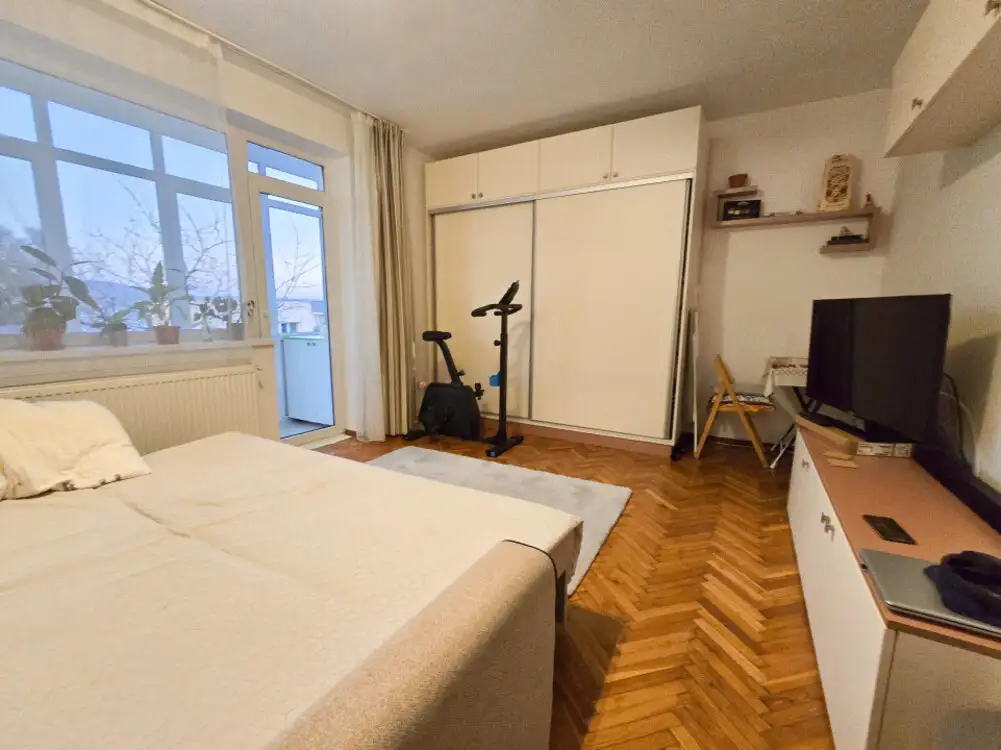 Apartament 1 camera la cheie| Decomandat| Balcon | Gruia | Stadion CFR